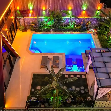 Kas Kalkan Patara'da Oezel Havuz Ve Jakuzili Belcim Villa *