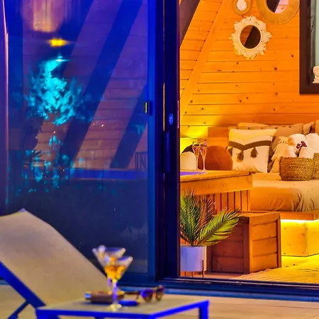 Kas Kalkan Patara'da Oezel Havuz Ve Jakuzili Belcim Villa *