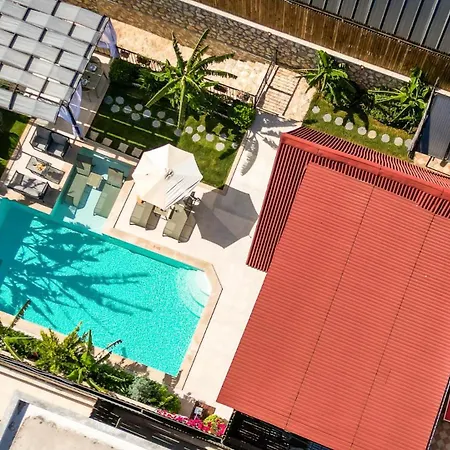Kas Kalkan Patara'da Oezel Havuz Ve Jakuzili Belcim Villa