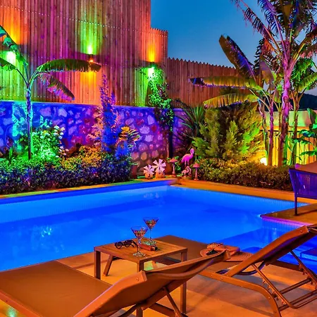 Villa Kas Kalkan Patara'da Oezel Havuz Ve Jakuzili Belcim